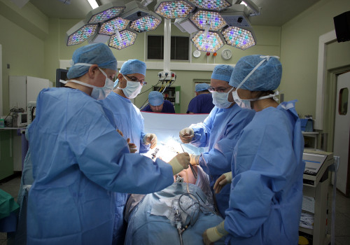 What are the Duties and Responsibilities of Surgical Team Members?